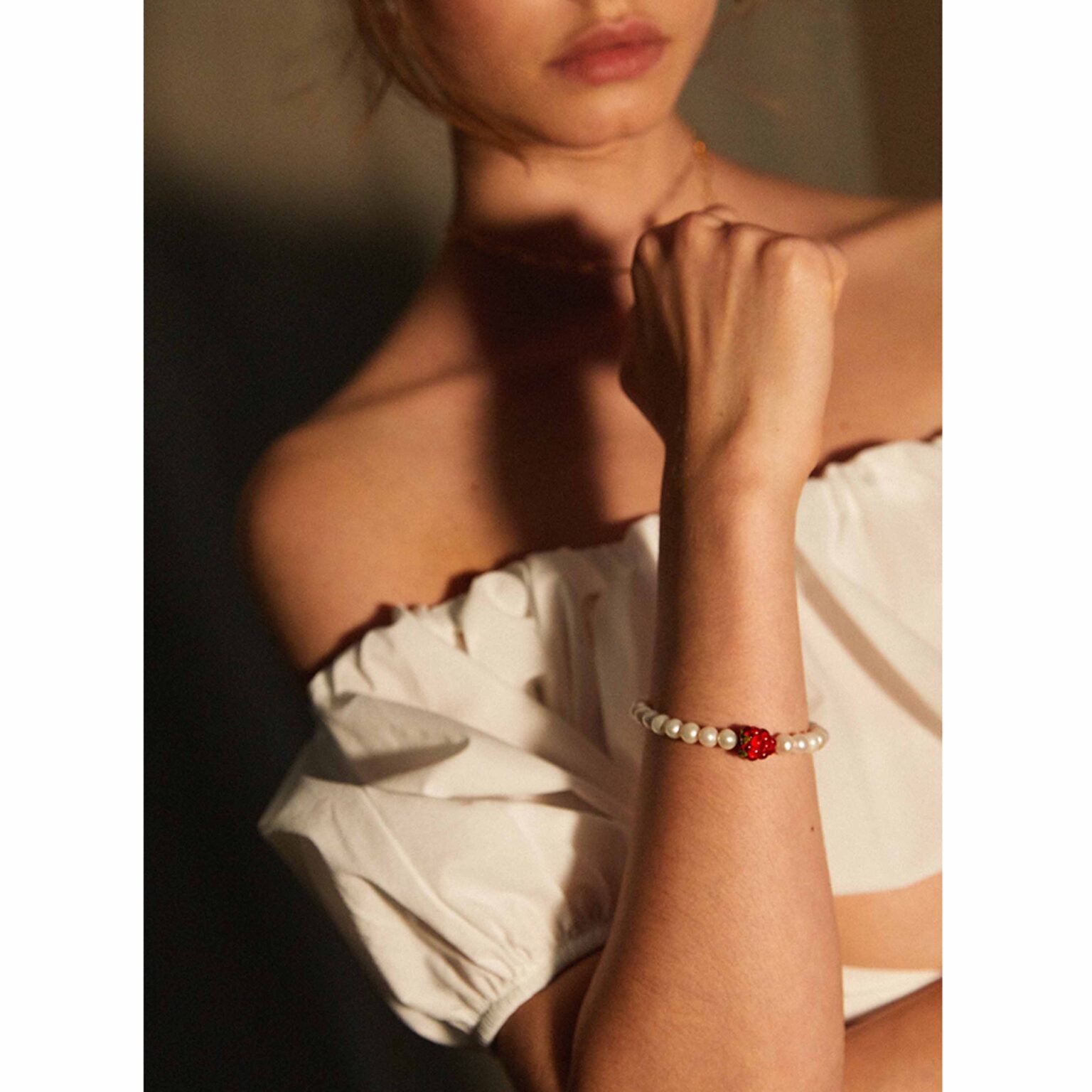 Pearl and Raspberry Bracelet – 10 DECOART
