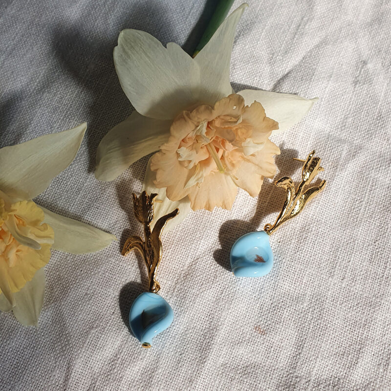 10 decoart earrings tulips