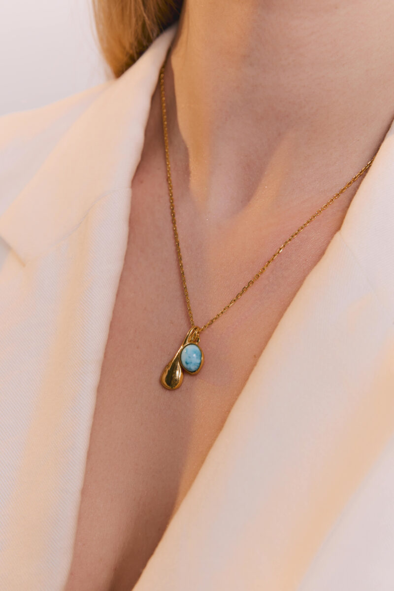 pendant with larimar